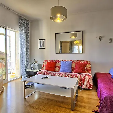 Apartamento Fuer 7 Personenund 1 Kind In Paco De Arcos, Regiao De Lisboa Costa Do Estoril